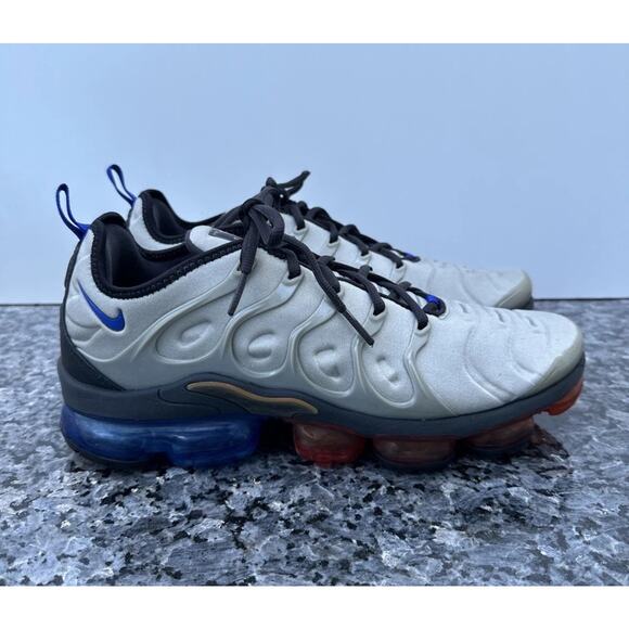 Nike Air Vapormax Plus Sneakers Metallic Silver Gray Blue Black Red Mens Sz 10.5 main image 5